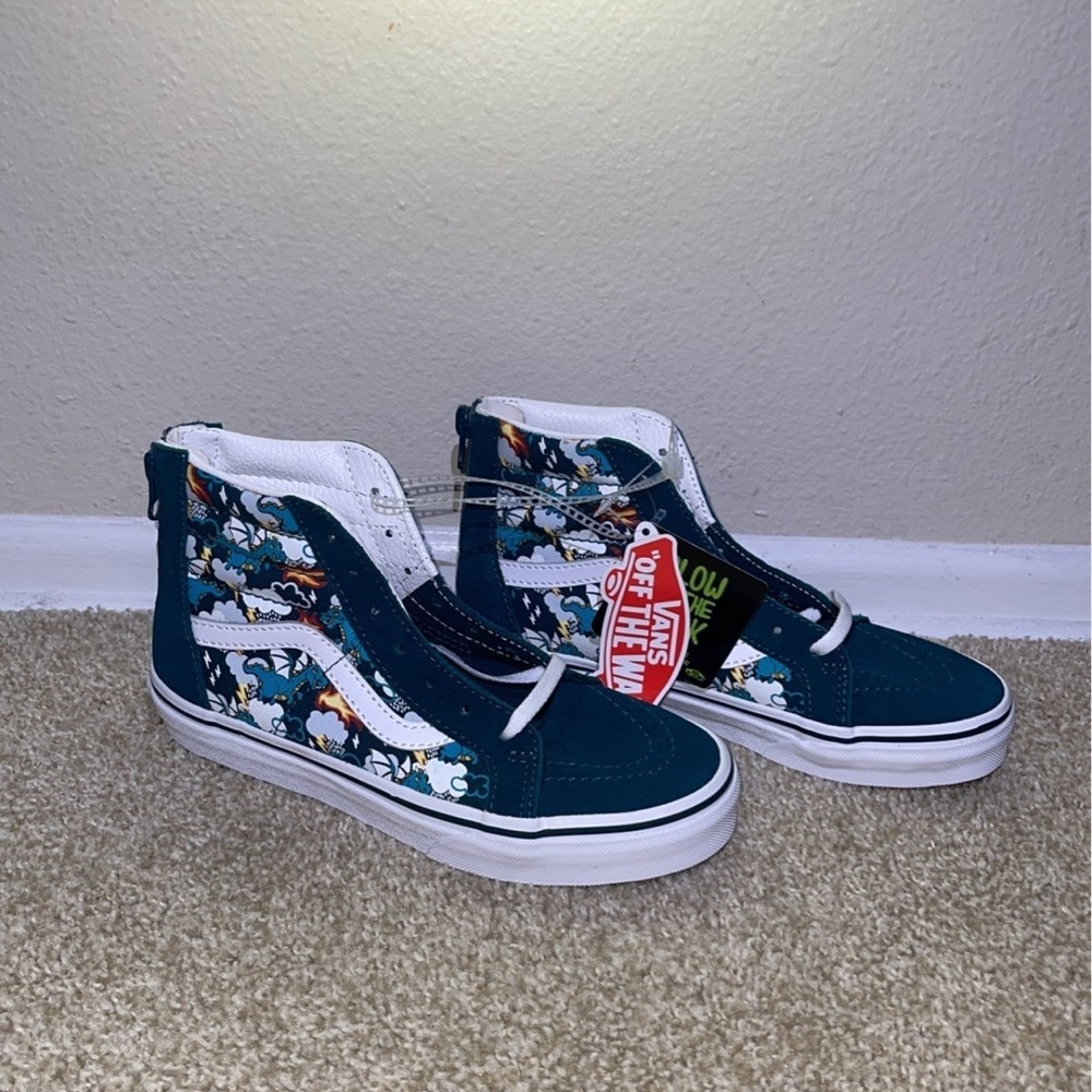 New high top zip up vans